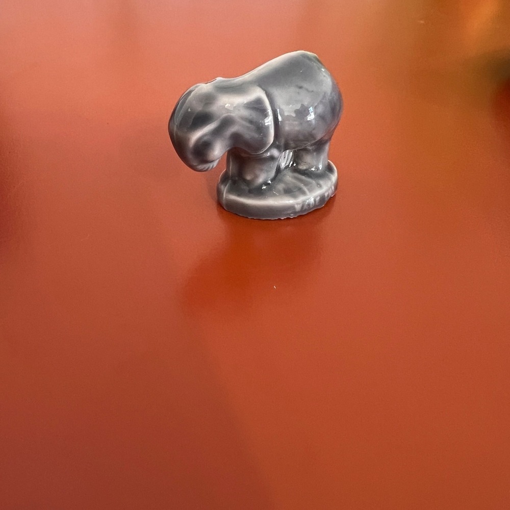 Wade Whimsies Red Rose Tea Figurines Endangered‎ Species Elephant Noah Ark Line
